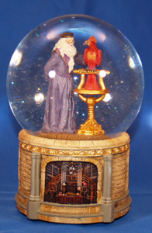 Harry Potter "Dumbledore with Phoenix Water Globe Harry Potter "Dumbledore with Phoenix Water Globe